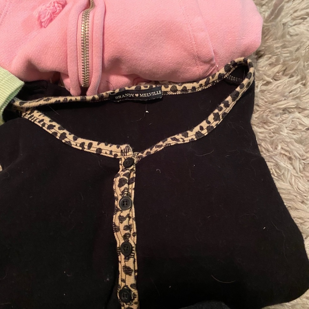 Brandy Melville collection TRADE EDITION - Picture 6 of 11
